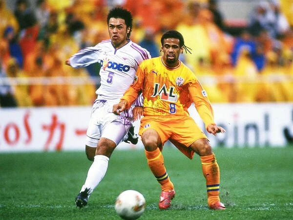 駒野友一の「忘れられない5人」は全員サイドバック 「驚きの連続